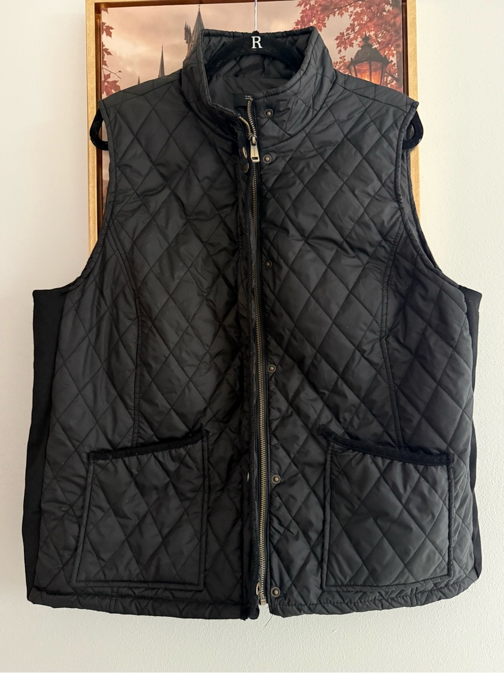 Tahari Black Quilted Women’s Vest